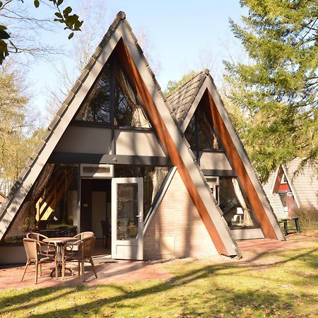 Holiday Home With Large Terrace Stramproy 外观 照片